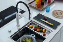 Franke Centinox - Keukenkraan FC 7873 Met Flexibile Arm, Zwart/rvs 115.0547.855 7 Franke Centinox - Keukenkraan FC 7873 Met Flexibile Arm, Zwart/rvs 115.0547.855 -Franke 850474bece9d796f2ab3391a