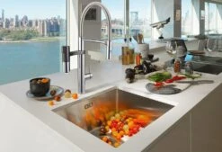 Franke Waterfilter Kranen - Vital Tap Keukenkraan Met Filtratie, Flexibele Arm En Douche, Chroom/gun Metal 120.0621.230 -Franke e5f18ccf3354de48ef861f3b